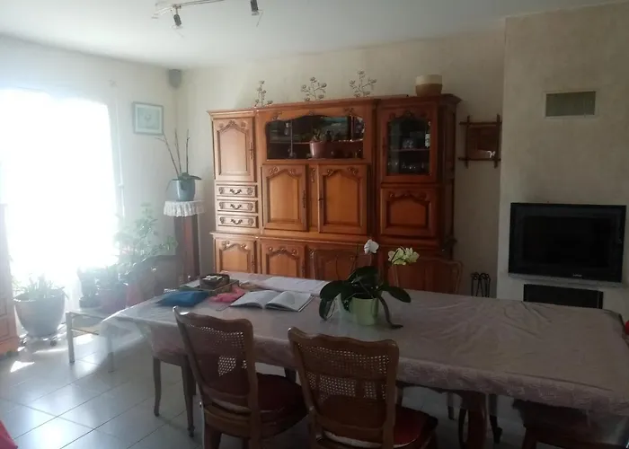 Δωμάτια σε οικογενειακή κατοικία Le Perray